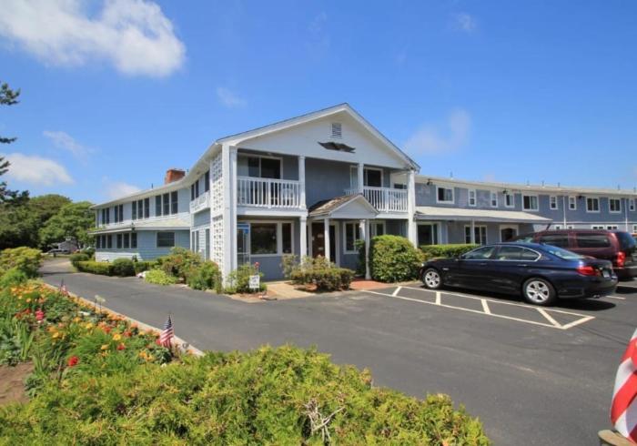 Village Green Motel Yarmouth Port Kültér fotó